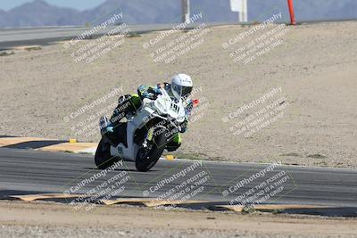 media/Oct-02-2025-Racers Edge (Thu) [[2c91cb6ab3]]/2-A Group/Session 5-Turn 12 (130pm)/